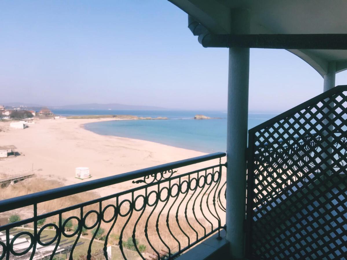 First Line Apartments Argo -Studio Room Front Sea View Лозенец Экстерьер фото