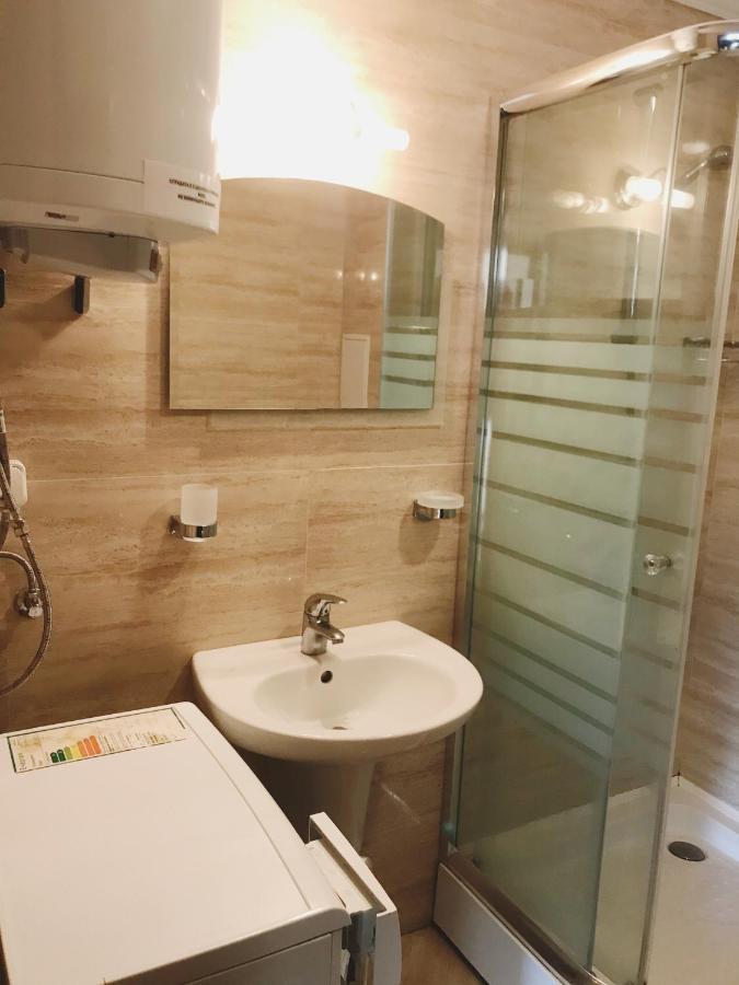 First Line Apartments Argo -Studio Room Front Sea View Лозенец Экстерьер фото